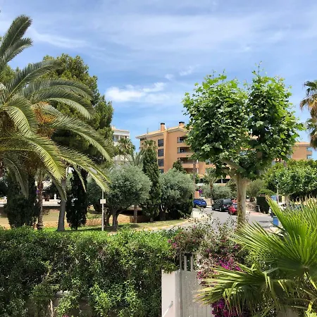 Albir Up Esmeralda Apartman *